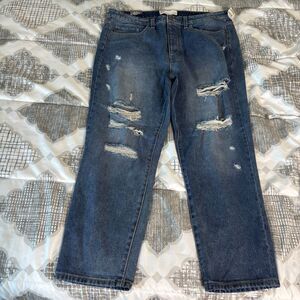 RSQ Jeans Junior Size 15/w32 Distressed Boyfriend Jeans